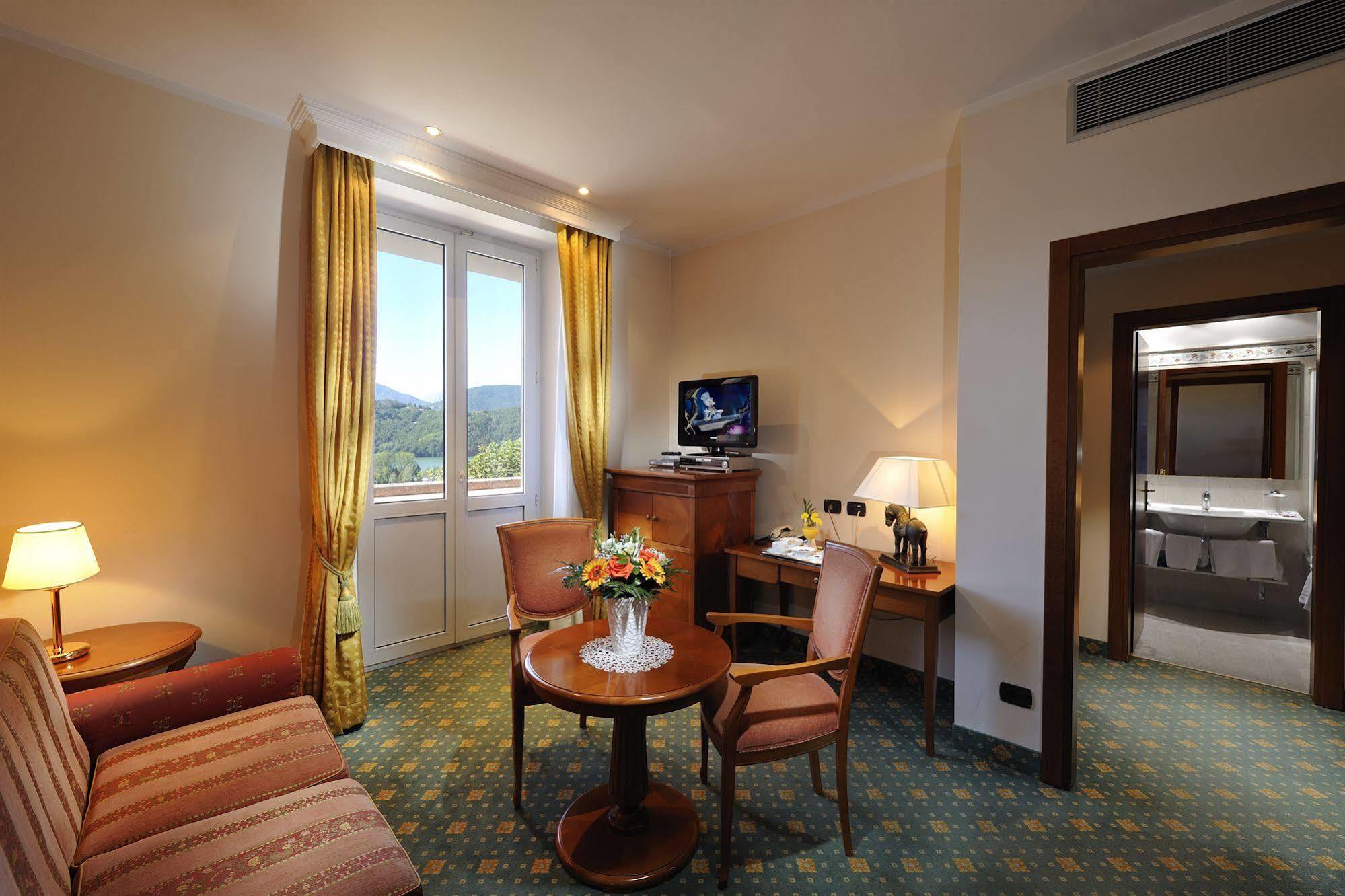 Hotel Eden Левіко-Терме Екстер'єр фото